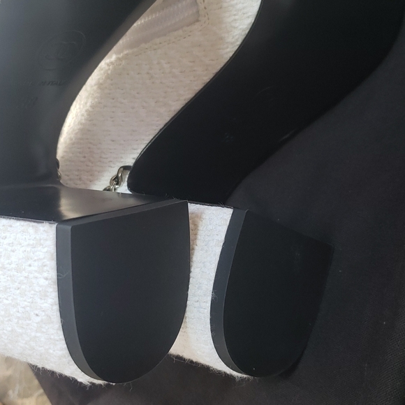 Chanel booties - Picture 7 of 8